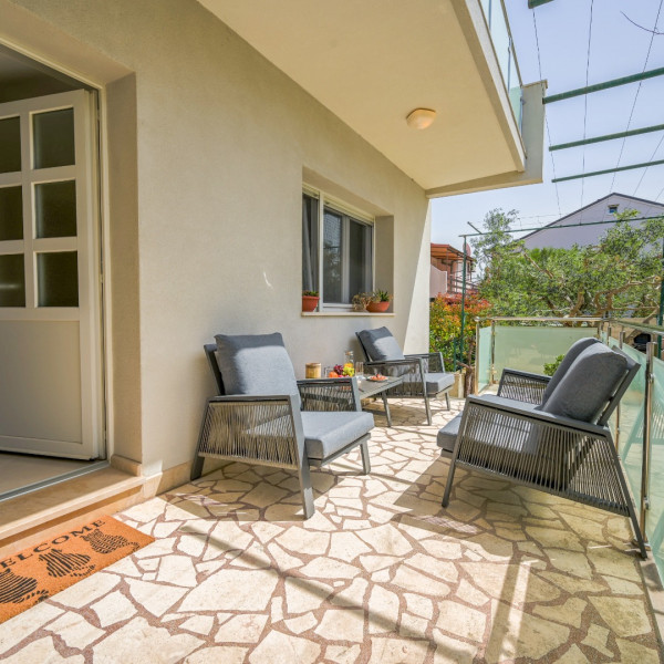 Apartman Lady D, Lady D Apartments, Dora and Dario's Fisherman's House, Murter, Croatia Betina
