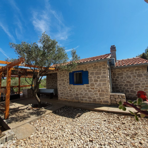 Ribarska kuća Dario, Lady D Apartments, Dora and Dario's Fisherman's House, Murter, Croatia Betina