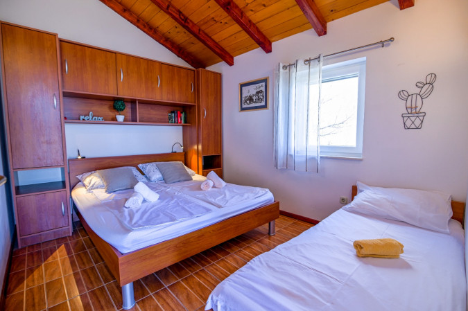 Dora, Lady D Apartments, Dora and Dario's Fisherman's House, Murter, Croatia Betina