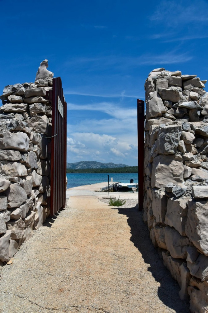 Lady D Apartments, Dora and Dario's Fisherman's House, Murter, Croatia Betina