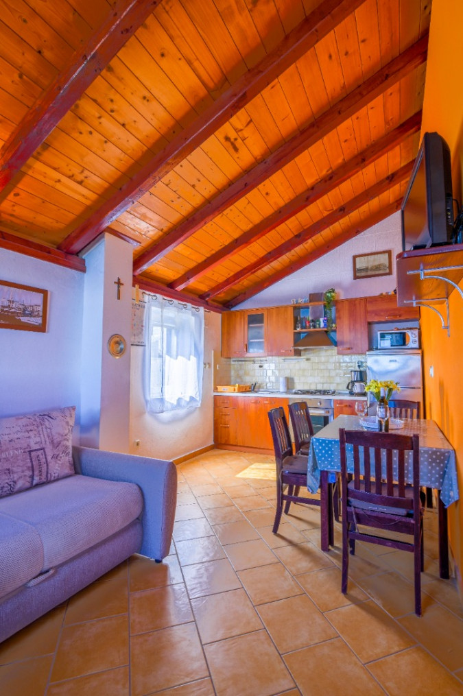 Dora, Lady D Apartments, Dora and Dario's Fisherman's House, Murter, Croatia Betina