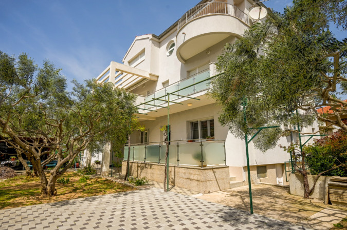 Lady D Apartments, Dora and Dario's Fisherman's House, Murter, Croatia Betina