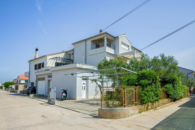 Lady D Apartments, Dora and Dario's Fisherman's House, Murter, Croatia Betina