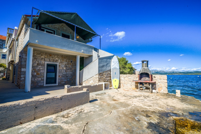 Lady D Apartments, Dora and Dario's Fisherman's House, Murter, Croatia Betina