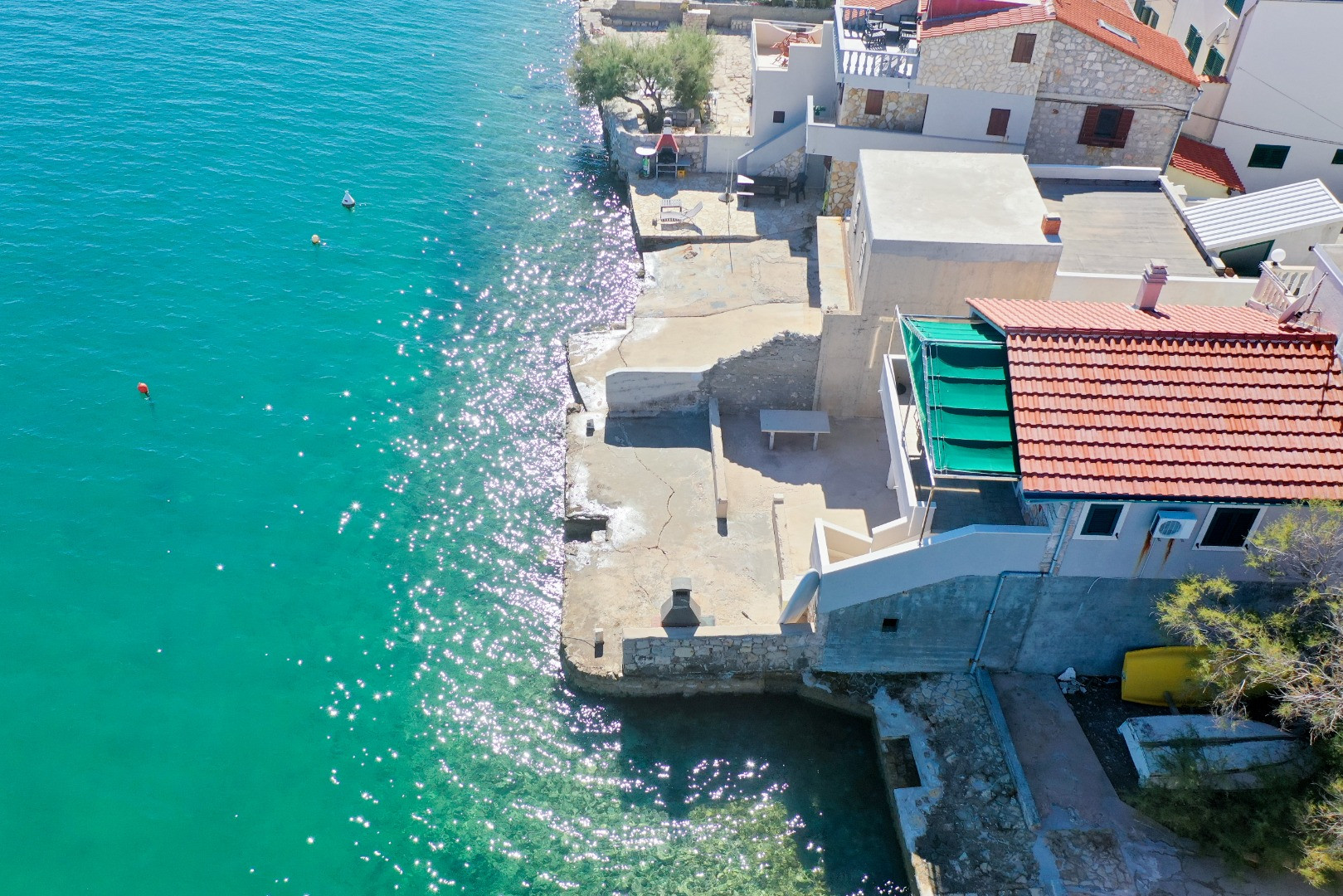 Istinski odmor na Murteru i otočiću Radelju - Smje&scaron;taj na samoj obali za obitelj ili prijatelje, Apartmani Lady D, Dora i Ribarska kuća Dario, Murter Betina
